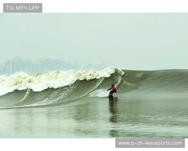 冲浪冠军赛前冥想画面被网友做成梗图 冲浪冠军赛前冥想画面被网友做成梗图
